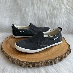 Taos Footwear Dandy slip on sneakers